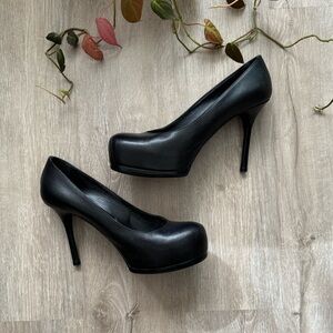 Yves Saint Lauren Rive Gauche classic pumps US sz39.5